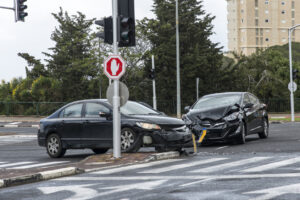 How The Law Office Of John W. Redmann Can Help After an Intersection Accident in Metairie, LA